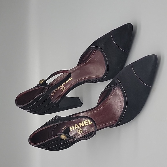 CHANEL Shoes - Chanel suede pump black D'orsay - Size 38.5